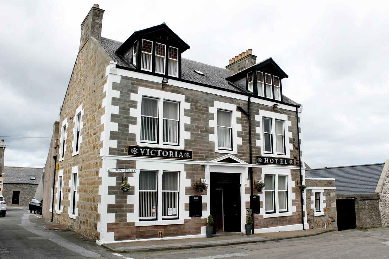 Victoria Hotel Portknockie Exterior photo